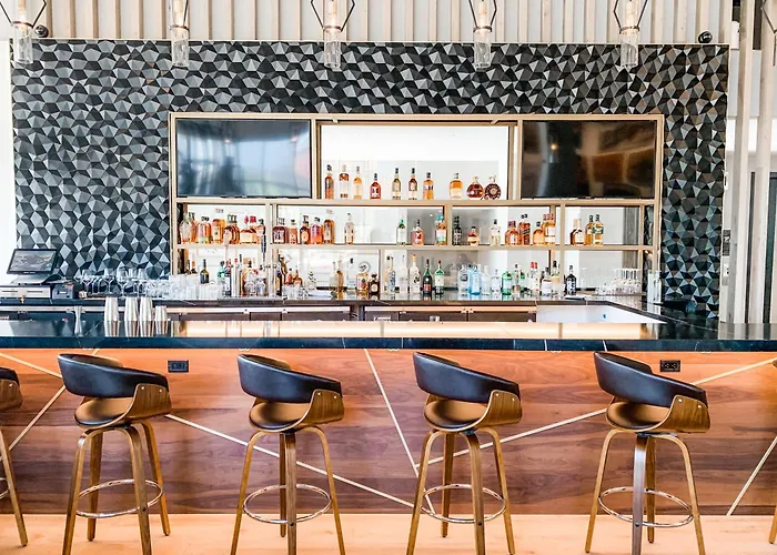 The Glenmark, Glendale, A Tribute Portfolio Hotel