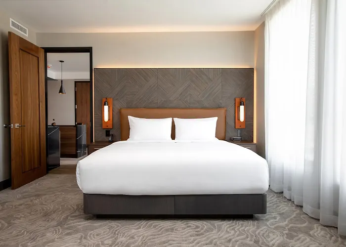 The Glenmark, Glendale, A Tribute Portfolio Hotel